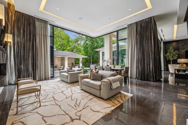Dining room, Interior, Living room, Marble, Recessed Lighting