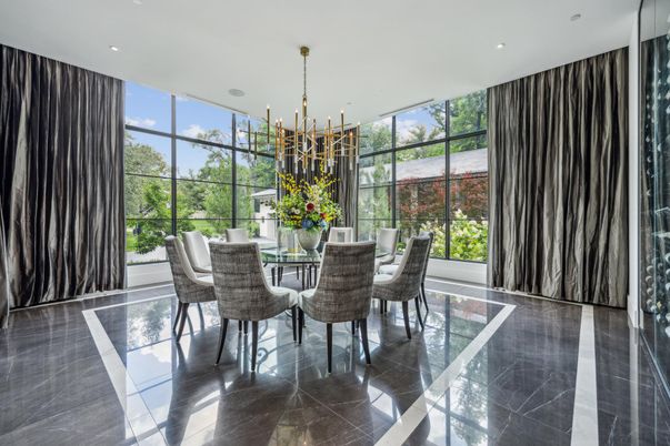 Dining room, Interior, Pendant Lights, Recessed Lighting, Sun Room