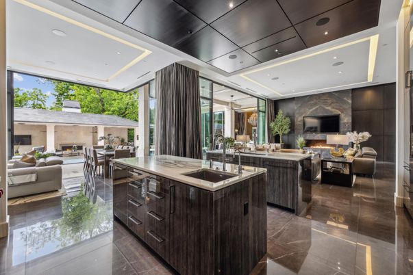 Dining room, Fireplace, Interior, Kitchen, Living room, Recessed Lighting
