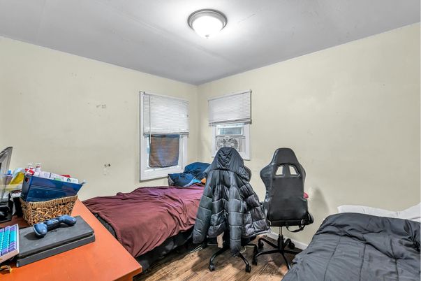 Bedroom, Home Office, Interior, Wood Texture Flooring