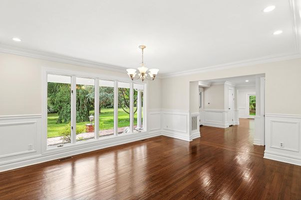 Chandelier, Empty room, Interior, Recessed Lighting, Wood Texture Flooring
