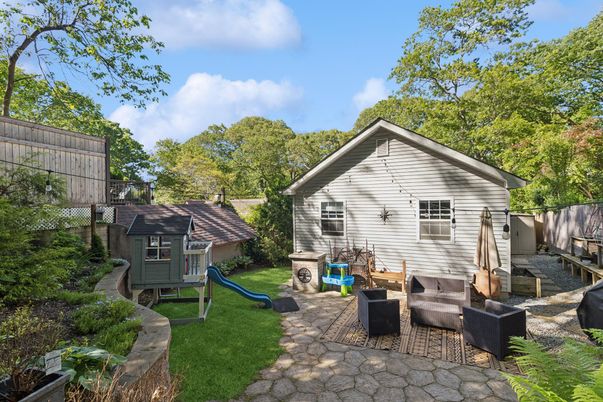 Backyard, Exterior, Playground