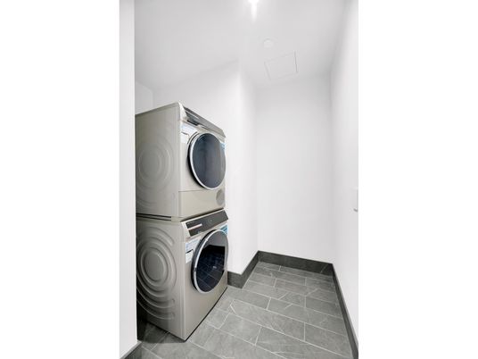 Interior, Recessed Lighting, Utility Closets, Washer