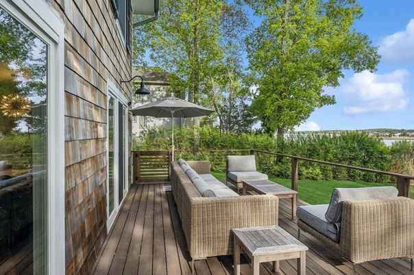 Exterior, Wood Texture Flooring