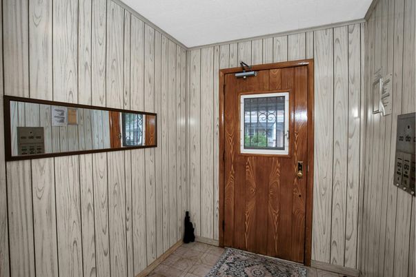Interior, Wooden Walls