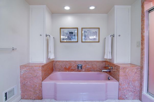 Bathroom, Interior, Recessed Lighting