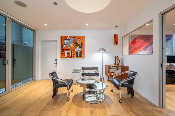 Interior, Recessed Lighting, Wood Texture Flooring