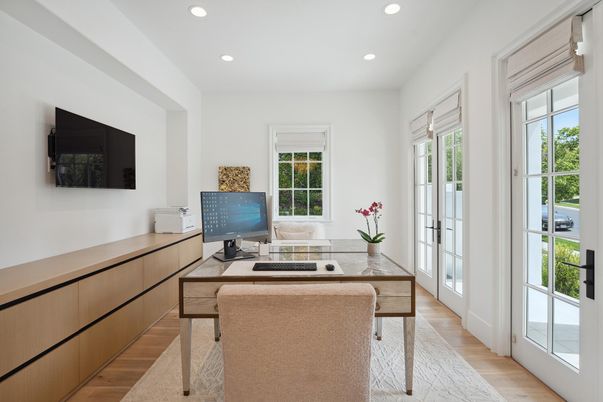 Home Office, Interior, Recessed Lighting, Wood Texture Flooring