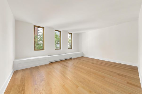 DE Listing image placeholder