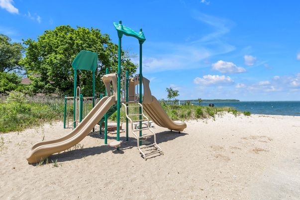 Exterior, Playground