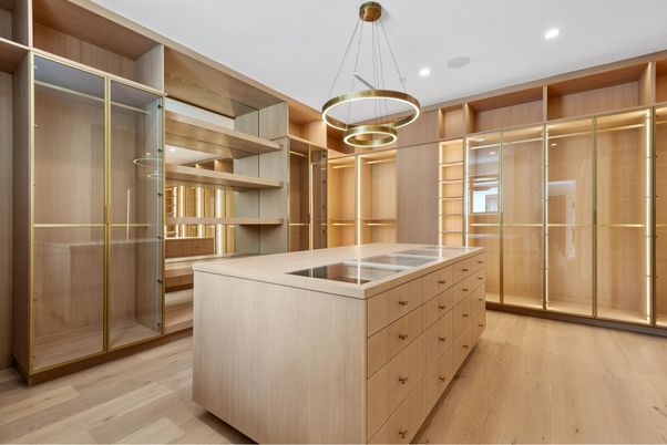 Interior, Pendant Lights, Recessed Lighting, Walk-in Closets, Wood Texture Flooring