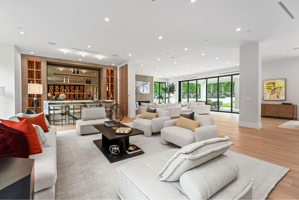 Dining room, Interior, Living room, Recessed Lighting, Wood Texture Flooring