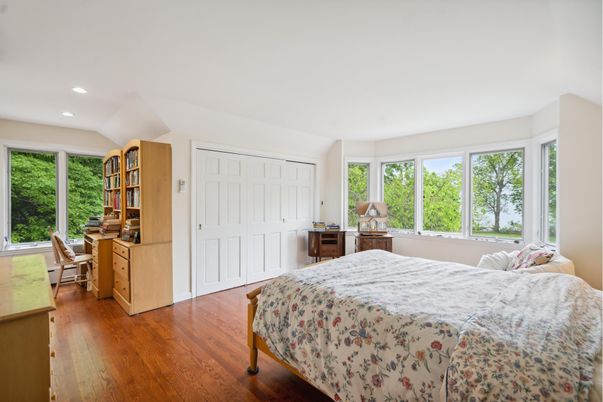 Bedroom, Home Office, Interior, Recessed Lighting, Wood Texture Flooring