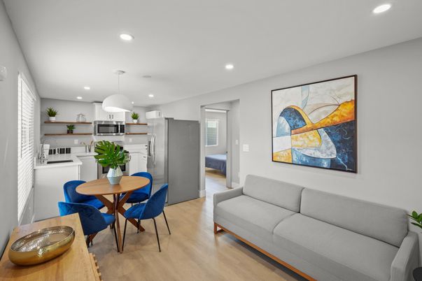 Dining room, Interior, Kitchen, Living room, Pendant Lights, Recessed Lighting, Stainless Steel Appliances, Wood Texture Flooring