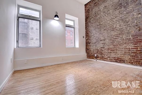 Empty room, Interior, Stone Walls, Wood Texture Flooring