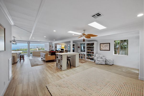 Interior, Kitchen, Living room, Pendant Lights, Recessed Lighting, Wood Texture Flooring