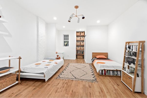 Bedroom, Interior, Pendant Lights, Recessed Lighting, Wood Texture Flooring