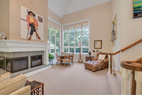Dining room, Fireplace, Interior