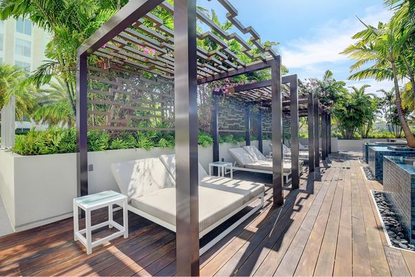 Exterior, Wood Texture Flooring