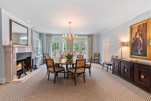 Chandelier, Dining room, Fireplace, Interior, Recessed Lighting
