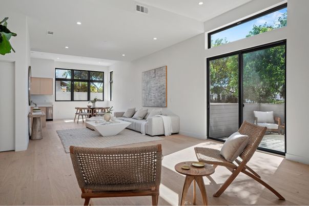 Dining room, Interior, Living room, Recessed Lighting, Wood Texture Flooring