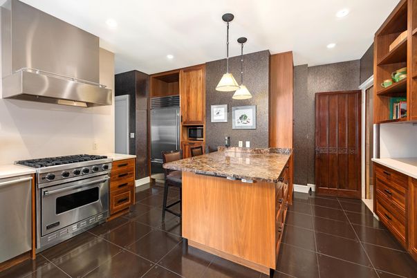 Interior, Kitchen, Pendant Lights, Recessed Lighting, Stainless Steel Appliances