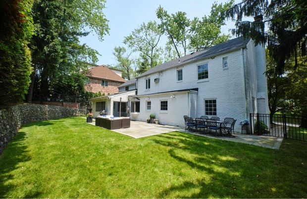 Backyard, Exterior, Hot Tub