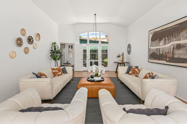 Chandelier, Interior, Living room, Wood Texture Flooring