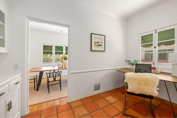 Dining room, Interior