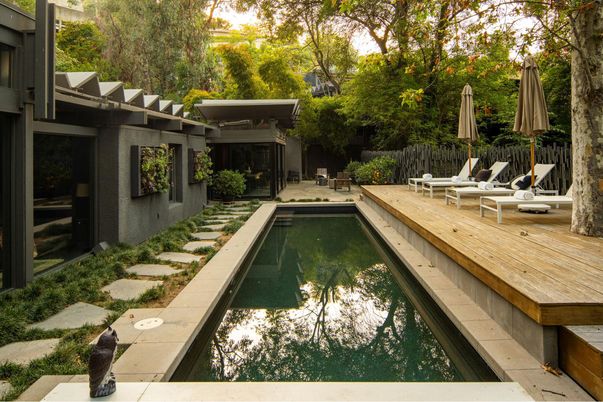 Exterior, Pool