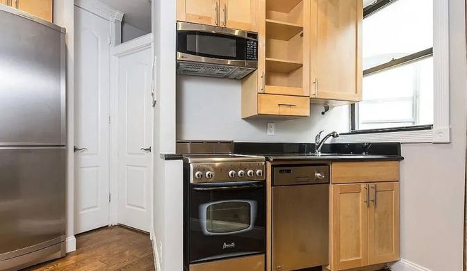Interior, Kitchen, Stainless Steel Appliances, Wood Texture Flooring