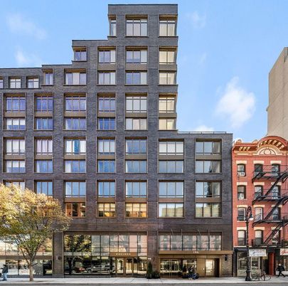 Exterior, Facade, Condo Building