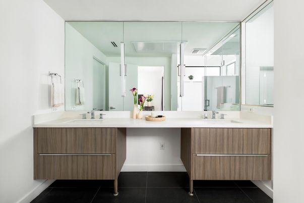 Bathroom, Dual Sink Vanities, Interior