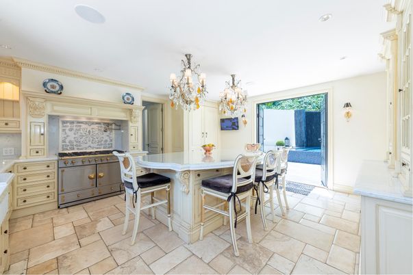Chandelier, Dining room, Interior, Recessed Lighting