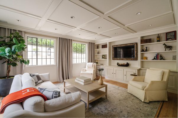 Interior, Living room, Recessed Lighting, Wood Texture Flooring