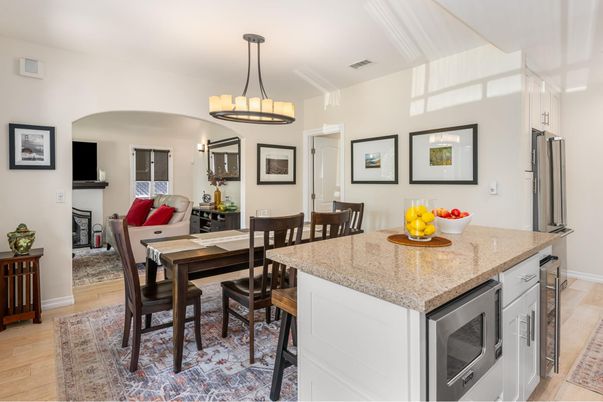 Chandelier, Dining room, Interior, Kitchen, Wood Texture Flooring