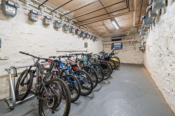 Garage, Interior, Stone Walls