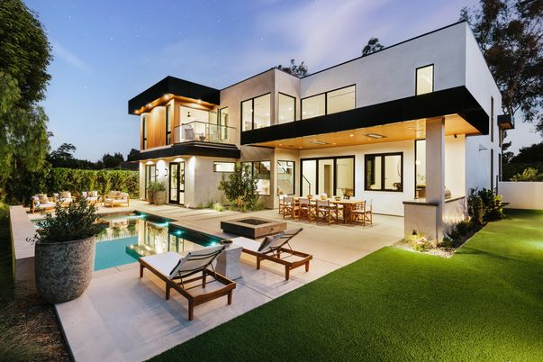Backyard, Exterior, Pool