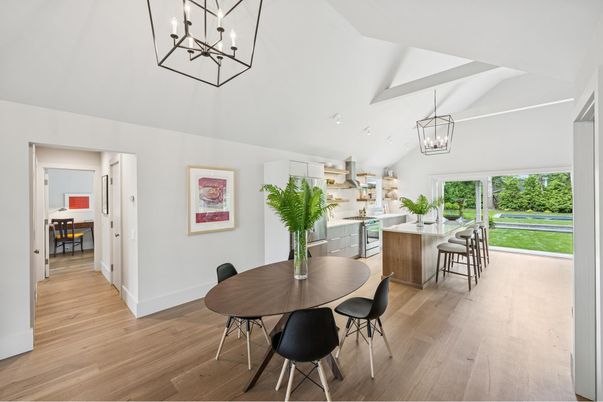Chandelier, Dining room, Interior, Pendant Lights, Wood Texture Flooring