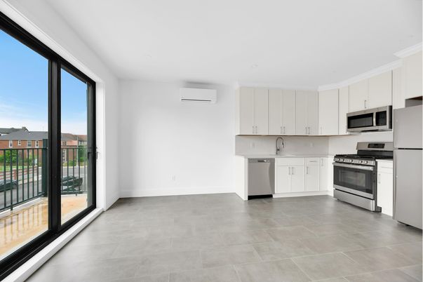 Interior, Kitchen, Stainless Steel Appliances