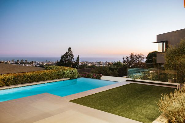 Exterior, Pool, Water