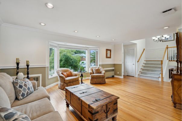 Chandelier, Interior, Living room, Recessed Lighting, Wood Texture Flooring