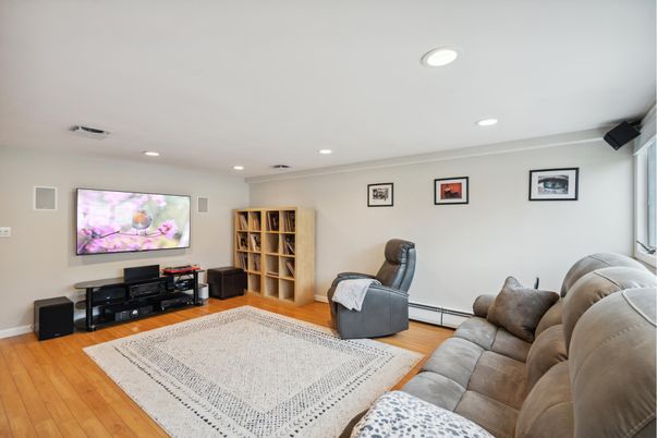 Interior, Living room, Recessed Lighting, Wood Texture Flooring