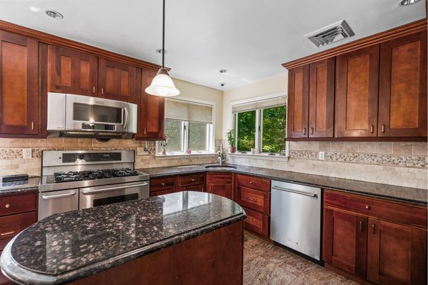 Interior, Kitchen, Pendant Lights, Recessed Lighting, Stainless Steel Appliances