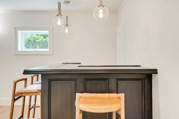 Interior, Pendant Lights, Wood Texture Flooring