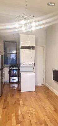 Chandelier, Interior, Kitchen, Wood Texture Flooring