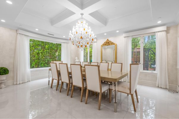 Chandelier, Dining room, Interior, Recessed Lighting