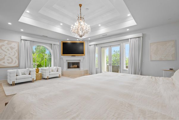 Bedroom, Chandelier, Fireplace, Interior, Recessed Lighting