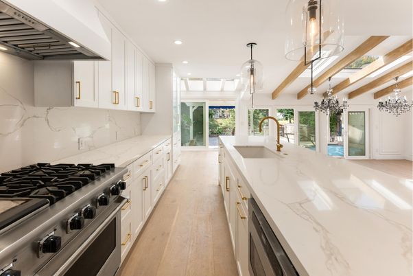 Chandelier, Interior, Kitchen, Marble Walls, Recessed Lighting, Wooden Beams, Wood Texture Flooring