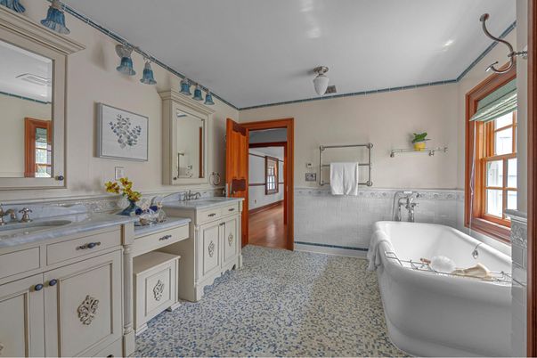 Bathroom, Dual Sink Vanities, Free Standing Baths, Interior, Wood Texture Flooring